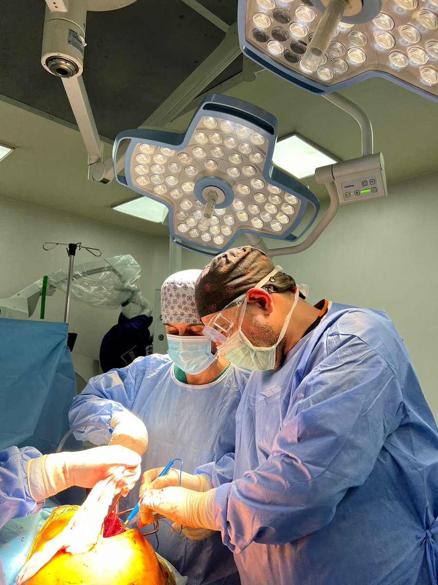 SWISSCROSS (@swisscross) on Twitter photo Despite the over 13 hours of surgeries - back to back - <a href="/SarkhellR/">Sarkhell Radha</a> still manages to take it in his stride. 🤩
Thank you Dr Radha for supporting our one year anniversary in #Erbil
#HumanitarianMission #ReconstructiveSurgery
#TraumaCare Despite the over 13 hours of surgeries - back to back - <a href="/SarkhellR/">Sarkhell Radha</a> still manages to take it in his stride. 🤩
Thank you Dr Radha for supporting our one year anniversary in #Erbil
#HumanitarianMission #ReconstructiveSurgery
#TraumaCare