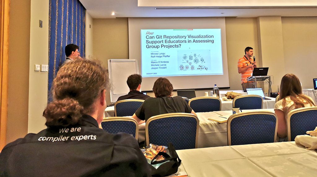 robertominelli's tweet image. .@mircealungu updated the title of their paper on the fly 🤣 'cause it's clear that visualization can help, but how? #VISSOFT2022 @IEEEVISSOFT