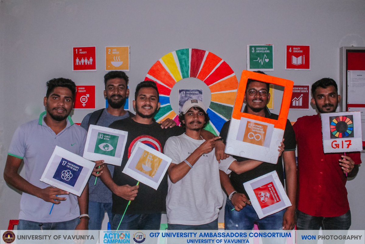 road2rights's tweet photo. For this year's Global Week to #Act4SDGs, we launched our SDG Booth campaign - a public stunt to raise awareness of the #GlobalGoals. 💡

Check out the ground level actions by the University of Vavuniya in #SriLanka. Join us to pledge your solidarity! 👊

#G17 #Road2Rights https://t.co/DtDCQaUsY3