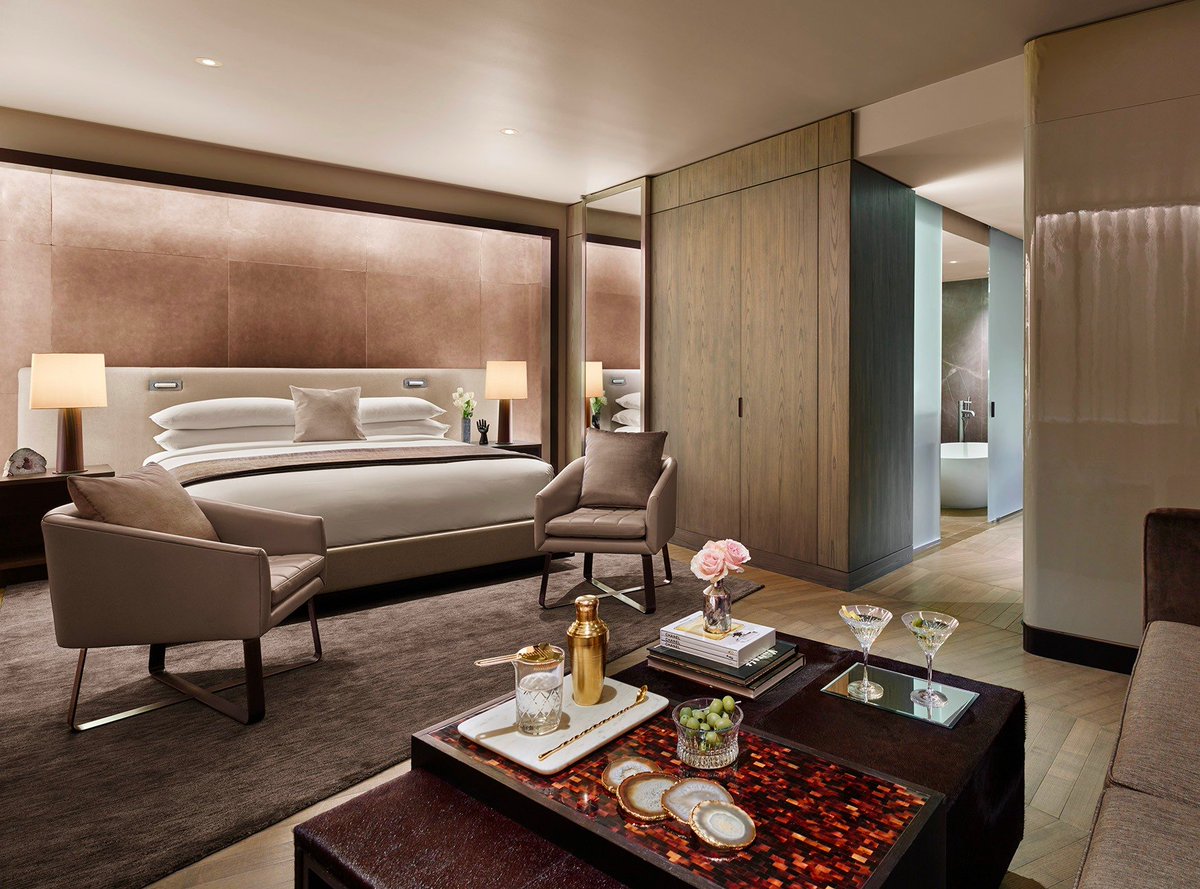 The Knickerbocker Hotel tweet media