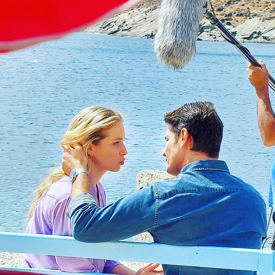 Μιχαλης- Φωτεινη. Καθημερινά στις 17:30 στο <a href="/StarChannelGr/">StarChannelGR</a>