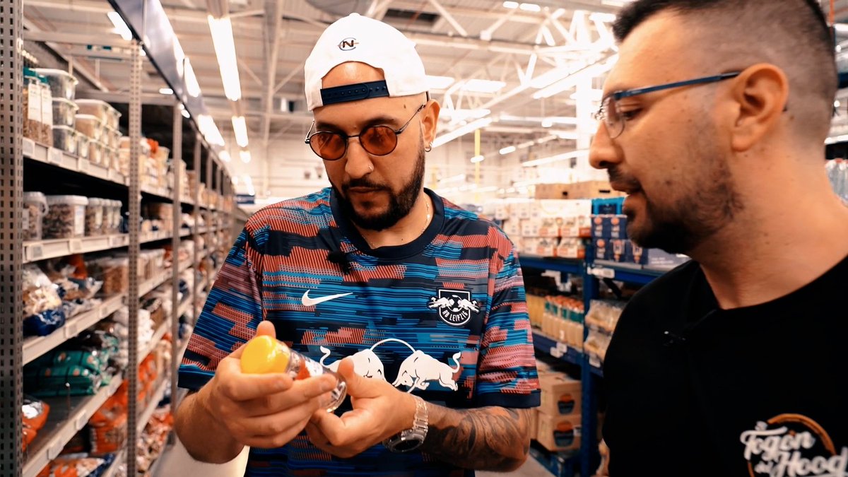 Hoy a las 21:00 sale la 3° PARTE de FOOD in da HOOD con Piezas