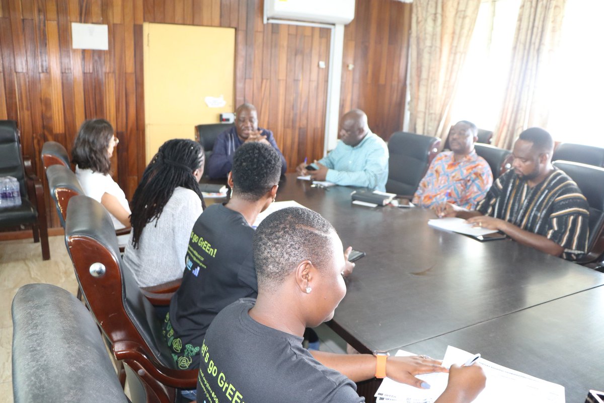 SNVGhana's tweet photo. #HappeningNow

We're currently at the Western Regional Coordinating Council (WRCC), who are partners of @UNCDF, our co-implementing partner on the #GrEEnProject where we're discussing the impact of the project.

#AfricaTrustFund https://t.co/3JmaBTQkzy