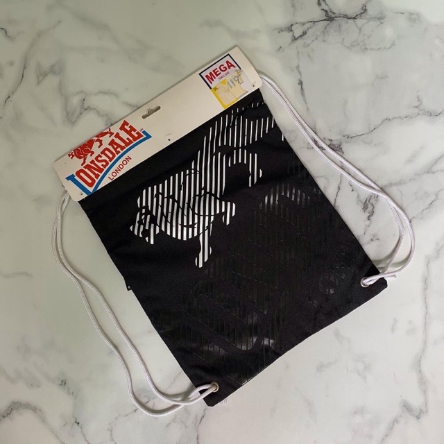 macho2ndshop's tweet photo. Saya menjual Tas Gymsack LONSDALE seharga Rp120.000. Dapatkan di Shopee sekarang! https://t.co/FTRvVTEkbY #ShopeeID https://t.co/qWZShaUcCu