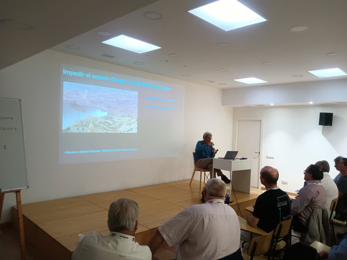 Bitwokers's tweet image. Este viernes  pasamos un rato maravilloso en FMCat 2022 🤩​
El #BitBoss @nicolasio disfrutó mucho compartiendo tips entre #desarrolladores.
Gracias por la organización y por este maravilloso rato que hemos pasado, esperamos repetir pronto.
​
#claris #post  #FileMaker #FMCat #tips