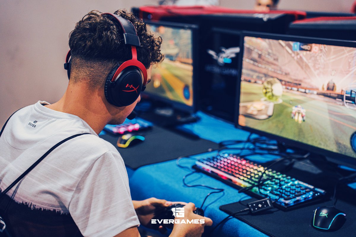¡Gracias a <a href="/hyperxspain/">HyperX España</a> tuvimos en Evergames los mejores periféricos para nuestros torneos!🤩

Tanto cascos, ratones y teclados, todo de la mejor calidad🔥
