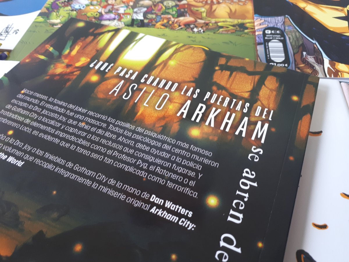 eccediciones's tweet photo. El #AsiloArkham cerró sus puertas tras un suceso que acabó con todo el personal del centro... a excepción de #JocastaJoy.
Ahora ella tendrá que dar con los reclusos supervivientes en #CiudadArkham: El orden del mundo, de @DanPGWatters y #DaniStrips: https://t.co/VNxEjcTco0 https://t.co/UXNGHNZwg5