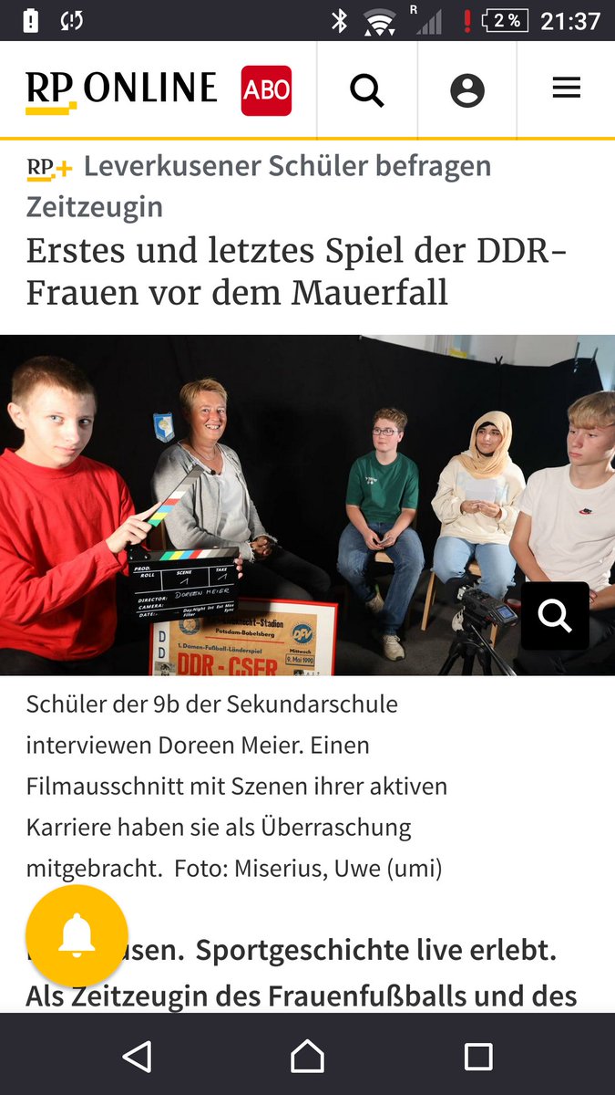 Emotionen pur beim #Football #History #Walk mit Ex-Nationalspielerin Doreen Meier. Die Schüler*innen der Sekundarschule LEV präsentieren Filme &amp; Orte mit Vergangenheit &amp; Zukunft. Mit dabei #BrotundSpieleEV @KoopBerlin &amp;als Unterstützerin <a href="/BAufarbeitung/">Bundesstiftung Aufarbeitung</a> #tagderdeutscheneinheit2022