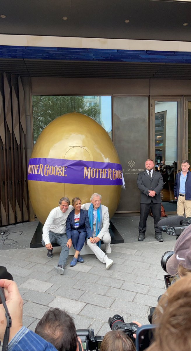 Very excited for <a href="/MotherGooseShow/">Mother Goose</a> - especially to see <a href="/Oscar_C_M_/">Oscar Conlon-Morrey</a> &amp; <a href="/simbicat/">Simbi Akande</a> shine as Jack &amp; Jill!! 🥳🥳🥳🥳