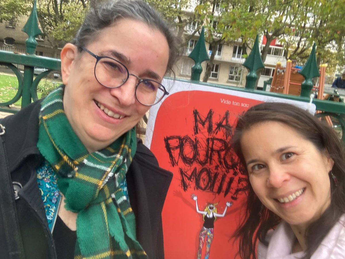 StephanieBujon's tweet image. Très fière d'avoir inaugurer l'exposition "J'peux pas, j'ai chimio", avec @nguyen_yl au parc Jules Ferry @Montrouge92, et lancé #OctobreRose #LavilleenRose samedi dernier. Ca continue tout le mois, le programme : ville-montrouge.fr/agenda/992/494…