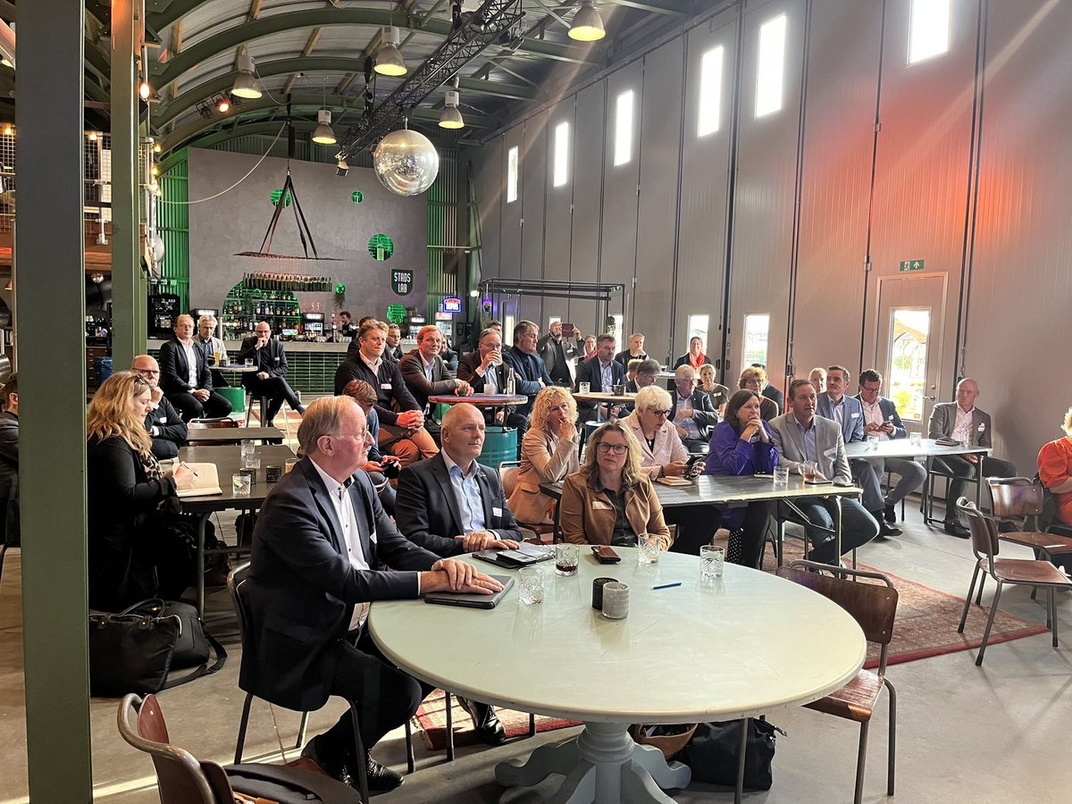 EconomicBoardNN's tweet photo. Kick-off #EBNN 2.0 is gestart https://t.co/m07A9y3IXA