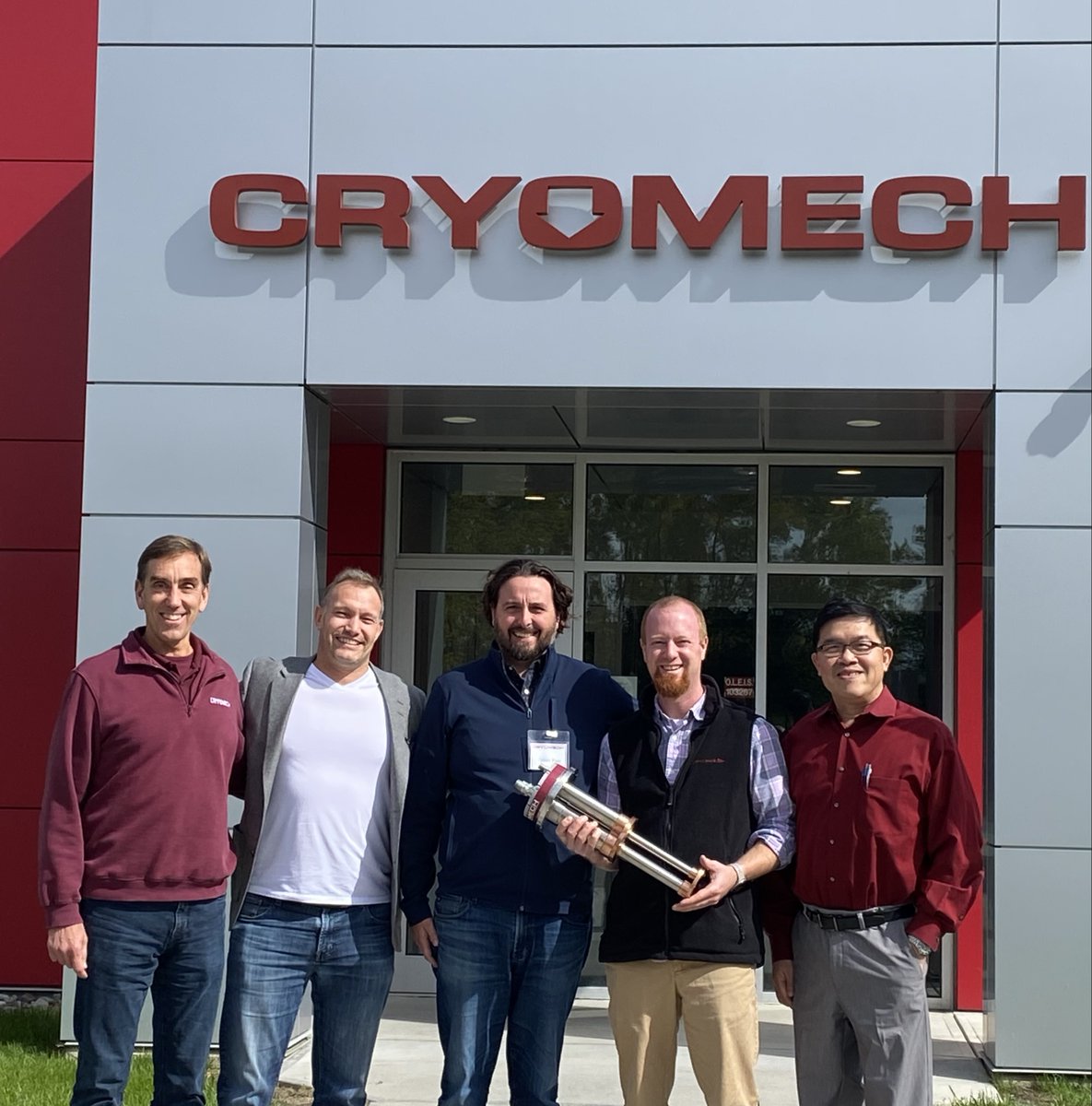 cryoZP's tweet photo. Thank you @Cryomech for hosting @ZPCryo at your facility in Syracuse, NY last week. It was great to talk #cryogenics with you and see your amazing manufacturing process. It's a pleasure doing business with you!

|#Cryogenics|#ColderForLonger| https://t.co/uiJdrp0ZxC