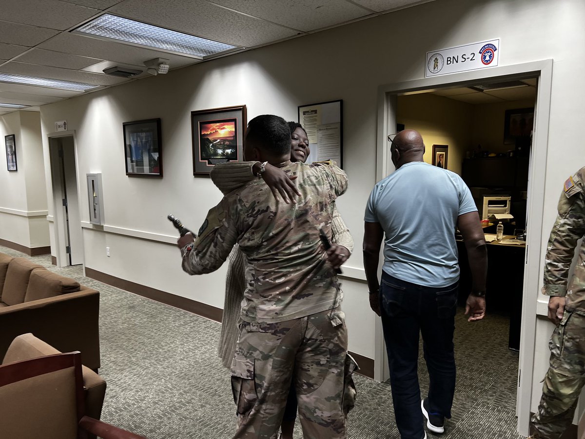 jr_liscano's tweet photo. What a great recruiting team from the BN CDR-LTC Virginia Knorr &amp; BN CSM-CSM Marcus Bendy to the staff (Shout out to my team in Advertisement &amp; Public Affairs) &amp; the hard working Recruiting Companies! Learned so much and helped #PutEmBoots 🫡. I will miss you all! #GoArmy 🇺🇸 https://t.co/B64R2FYEhP