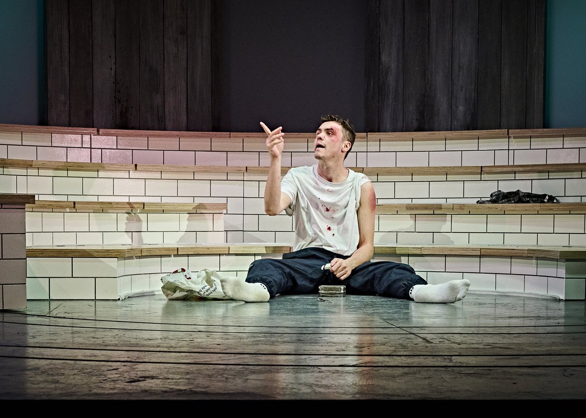 TYLWYTH gan @Dafydd__James
🎫theatr.cymru/sioeau/tylwyth…