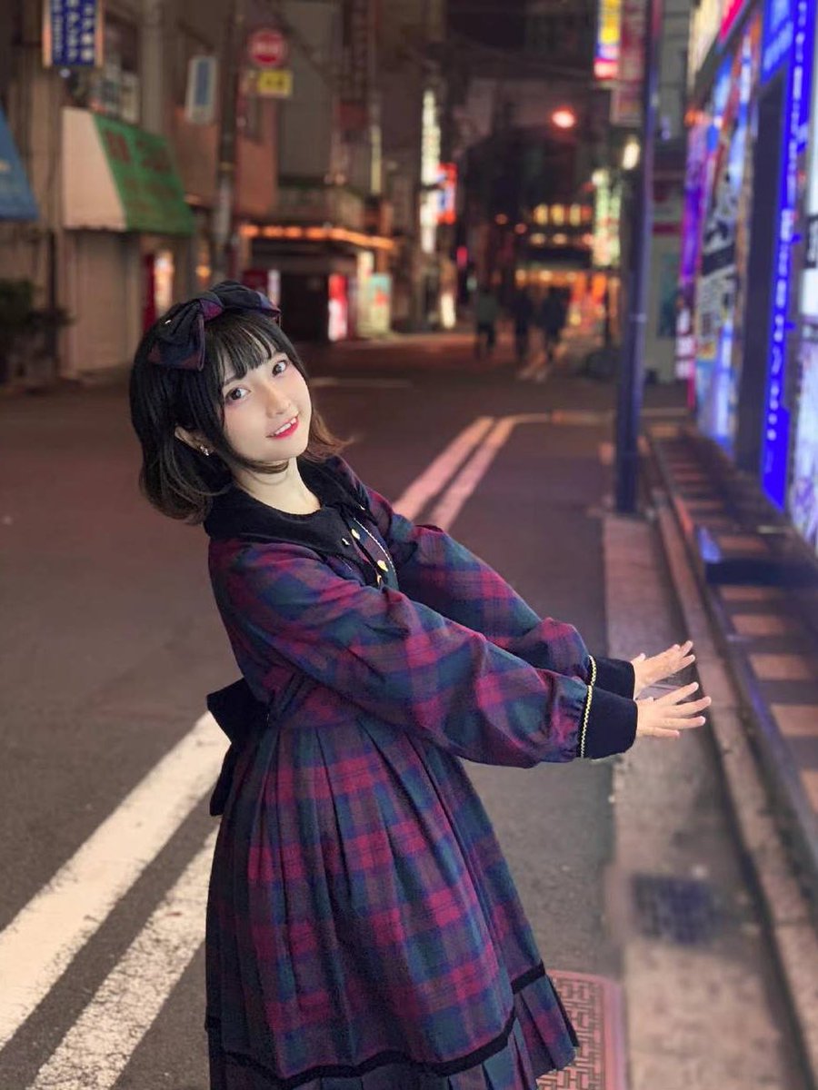 Aadson23's tweet photo. 夜出てきてぶらぶらする。😊 https://t.co/lU917maxtV