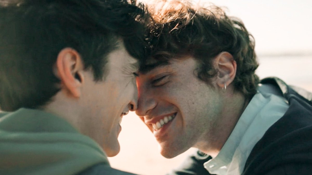 rames_heart's tweet photo. #HappyNationalBoyfriendDay #skamitalia https://t.co/sv62WSD8pd