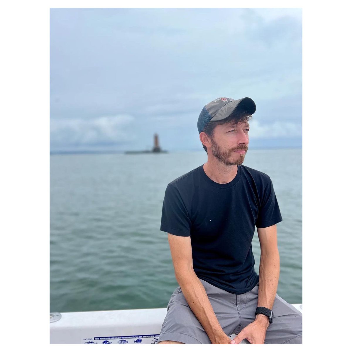 IsaacFitzgerald's tweet photo. Things have been feeling off, but @patwalters took me out for a rainy boat ride and changed the way I view New York City. 💙

Walking It Off (Boat Edition): https://t.co/X6Hf8X9NrP https://t.co/AUDcwbFWUW