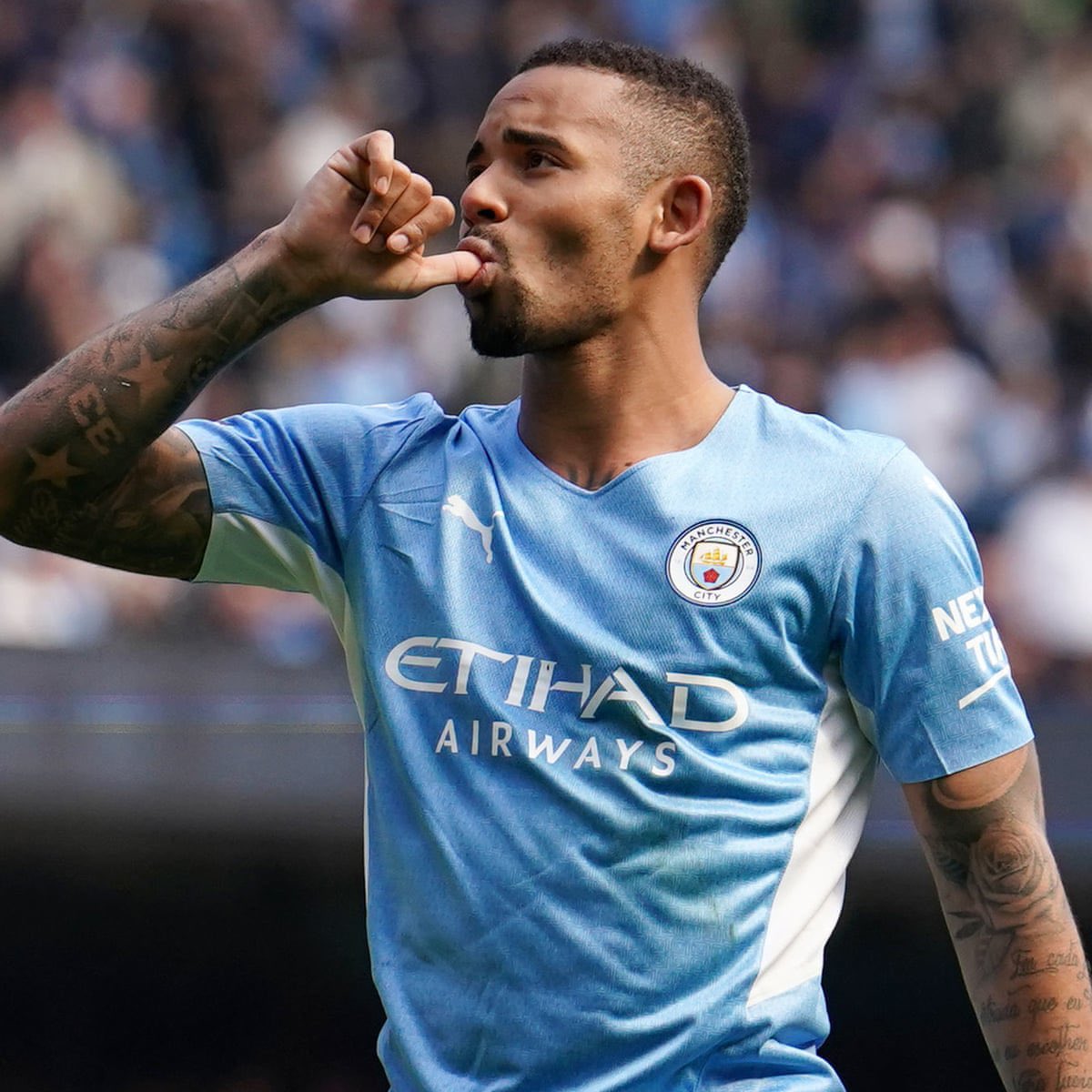 ErlingRoIe's tweet photo. Although he plays for Arsenal I can’t help myself to not be happy for Gabriel Jesus https://t.co/jlo8vNUJsb