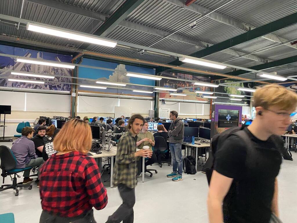 Busy making games 😁
#gamestudio #gamedev