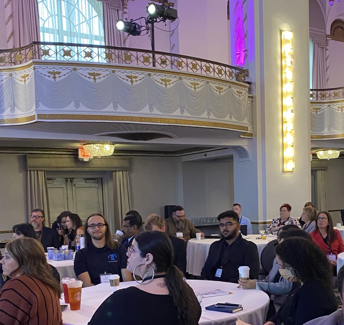 RebeccaCorbin7's tweet photo. TY Jee Hang Lee @CCTrustees & founding @nacce board member Dr. Kevin Drum @sunybroome for kicking off #NACCE 2022 this a.m. @modestojc SolveCC students 💫🌟we are so glad you’re here! 💙connecting w @IRSCTheRiver #entrepreneurship faculty! https://t.co/yw2hHv5TTU