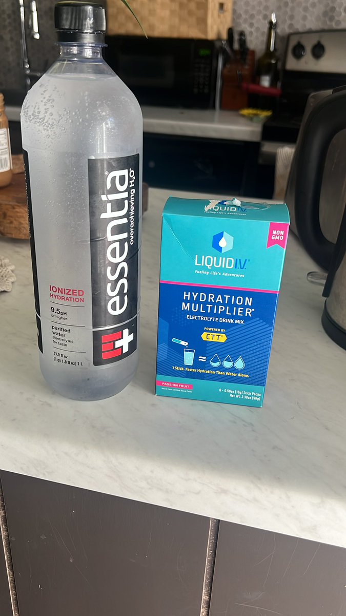 Love starting my day with <a href="/liquidiv/">Liquid I.V.</a> 🙌🏻enter VICTOR_ROLPH when ordering for 25% off!!