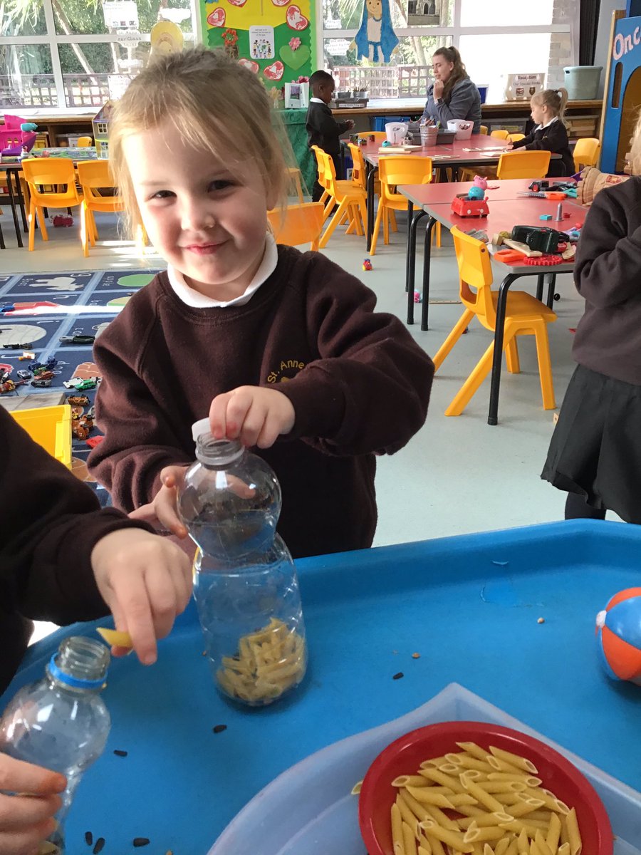 stannesstreetly's tweet photo. Nursery have loved making shakers and exploring sounds!
#phaseonephonics https://t.co/ahKHozOFCN