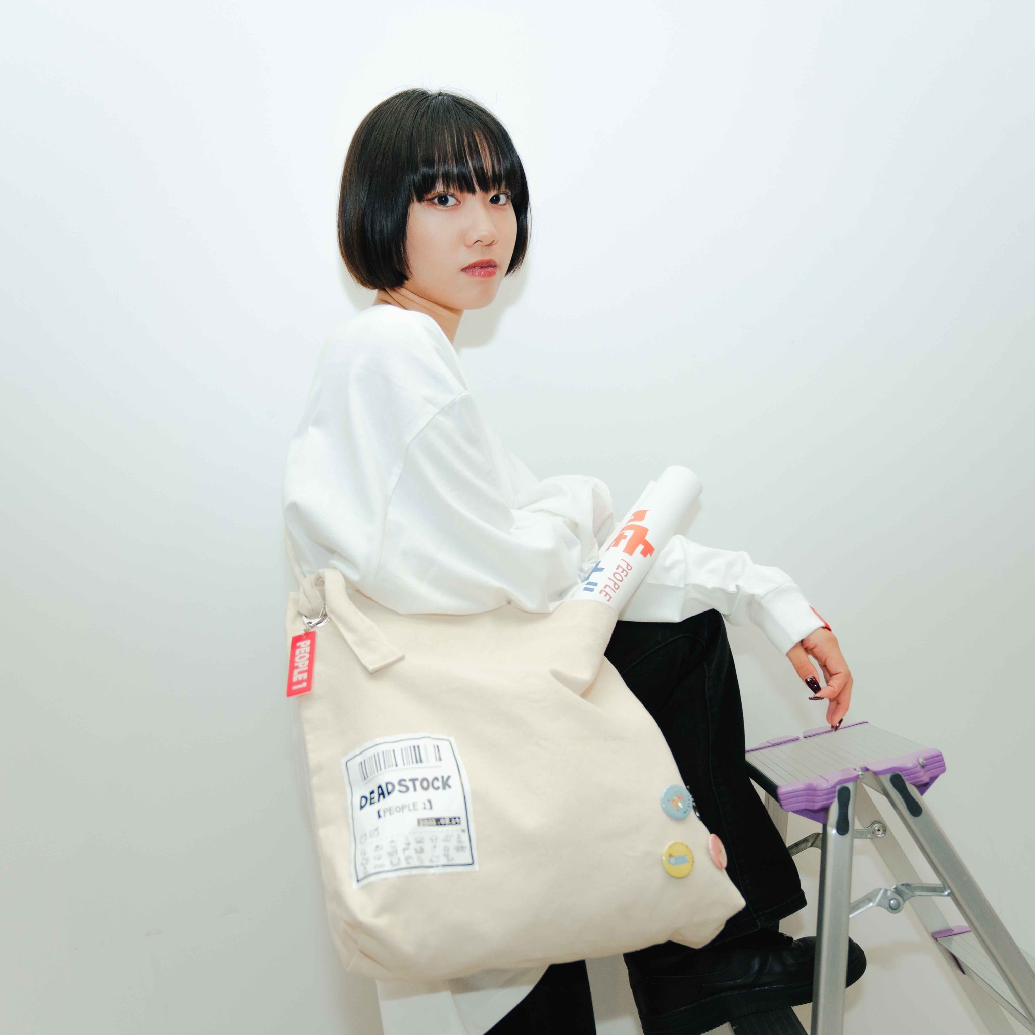 PEOPLE1 売れ残りのショルダーバッグ PEOPLE1 売れ残りのショルダーバッグ