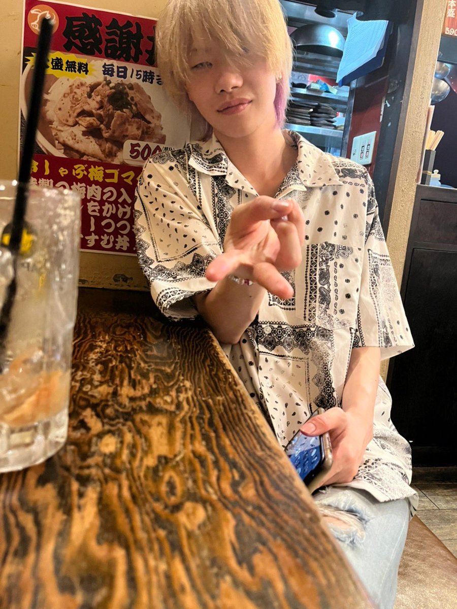kawaikuiku's tweet photo. この前のお泊まり
幸せすぎた、ギャルピ
（右手につけてんの彼女の） https://t.co/7rpr7xzxi0