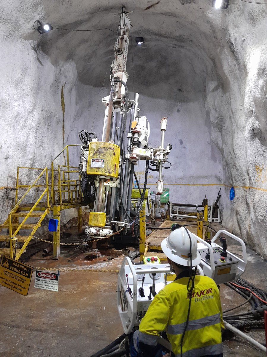 MajorDrilling's tweet photo. Great progress for #MajorDrilling Indonesia, with support from valued client @merdekacopper. Our upgraded UG LM110 rig, capable of #drilling PQ with rod handling, tested with yields of 599.7m using PQ3 diamond coring. Congrats on these results and even deeper prospects ahead. https://t.co/Xcq0Y80dNh