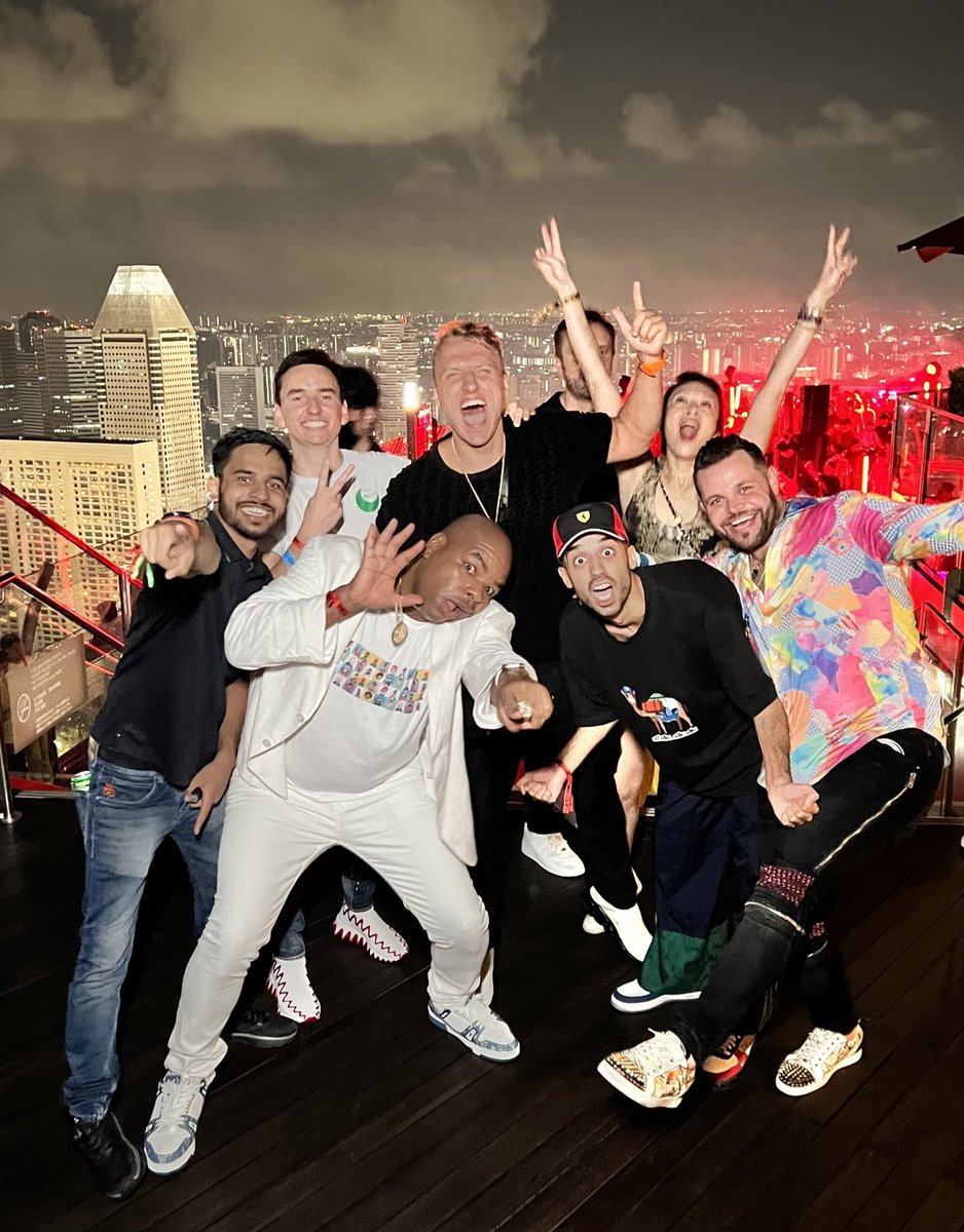 #BITCOIN CREW IN SINGAPORE!