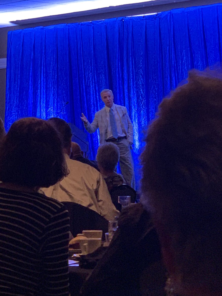 KelliWemhoff's tweet photo. Thank you to the hosts for an incredible night at the @fcaeastcntrlne Legacy Dinner!!!!!! Our student athletes got to go table to table sharing how FCA has impacted them. I got to listen to our very own coach @Greg_Smith323 and Tommy Bowden! 🙌🙌 God is on the MOVE! #GodIsGood https://t.co/pcrkymWFYW