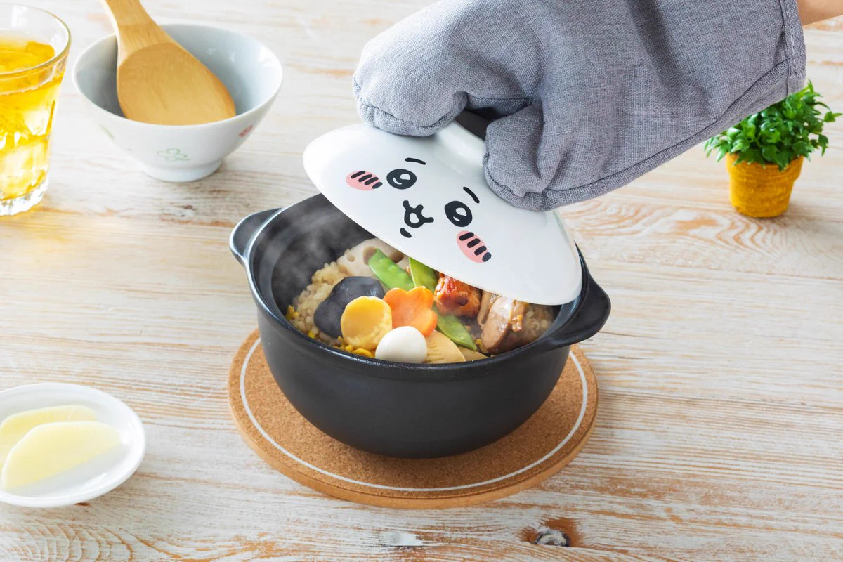 ちいかわ 土鍋 1人用 鍋料理 キッチン用品 ちいかわマーケット公式 on X: 