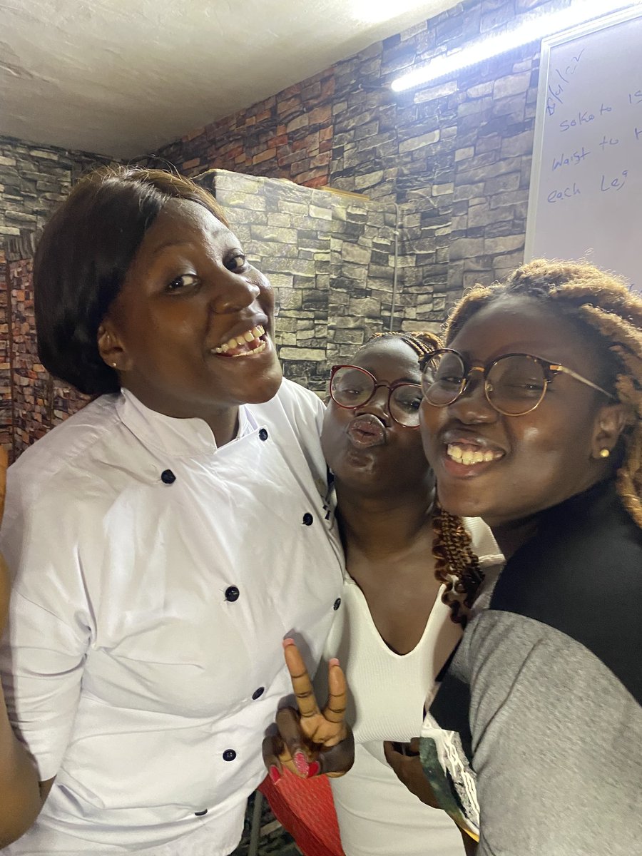hakbodschool's tweet photo. Happy new week from all us at HVC. We hope October brings you all the win you deserve and more.
#NewWeek #MondayMorning #culinaryworld https://t.co/c67hYGmdpn