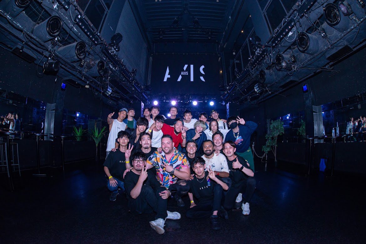 Team AXIS tweet media