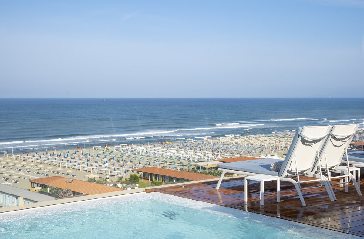 ghpdp's tweet photo. An enchanting view
https://t.co/eAQ3hJ3307

#viareggio #hotel #view #leadinghotelsoftheworld 
@LeadingHotels @laurabalba https://t.co/JZDvpL7Sm7