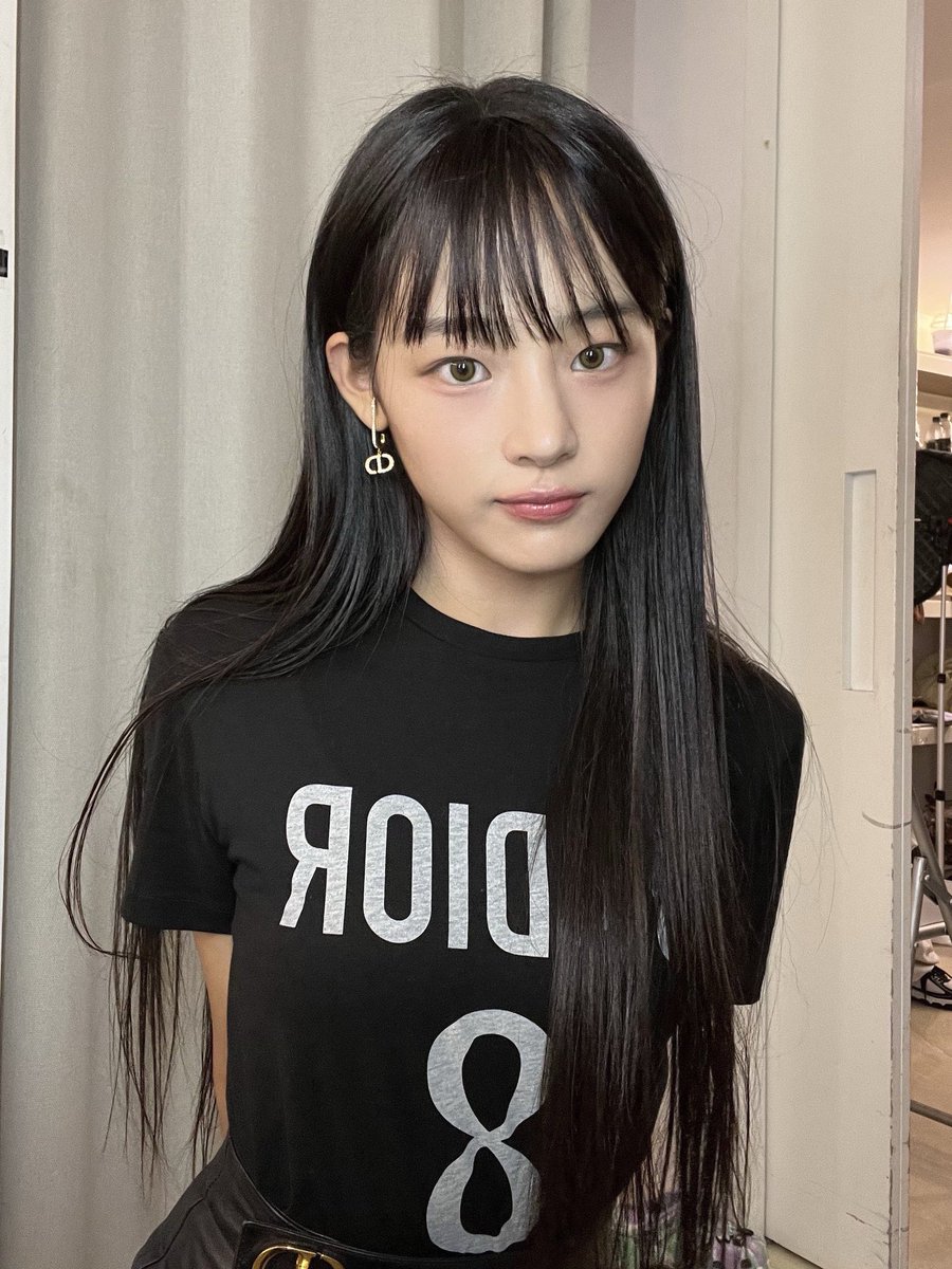 newtannies's tweet photo. NewJeans Minji choose BTS I need u as the song that got her into k-pop https://t.co/2nIXNO3aoq