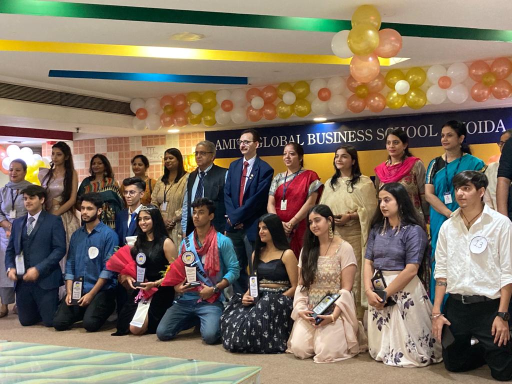noidaagbs's tweet photo. Electrifying ambience, foot tapping music, and flashing lights marked the celebration of "Aagaaz"- the freshers' party for BBA (2022-25) batch of AGBS Noida. Many wonderful performances by freshers and seniors lit up the day.
#Freshers'Party #Agaaz #AGBS #Noida #BBA https://t.co/EeVW5LEgJy