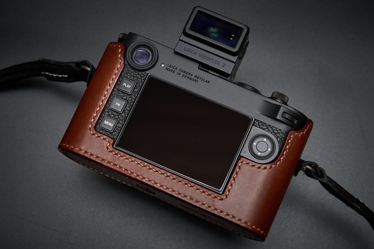 nyachimog's tweet photo. Arte di manoのLeica M11用ケースが届きました!カッコ良すぎる😍
#東京カメラ部 #写真好きな人と繋がりたい #ファインダー越しの私の世界 #カメラケース #ハーフケース #halfcase #artedimano #leicam11 #leicaphotography https://t.co/TgrJCCakim