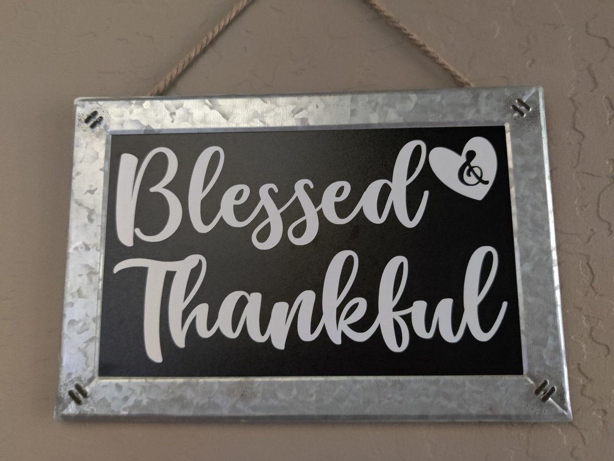 textmanipulator's tweet image. Chalkboard and Vinyl Sign with Galvanized Metal Frame, Home Decor, Thanksgiving Decoration, Fall Decor, Wall Decor, Framed Wall Art
 #VinylSign #frame #wall #decor #Chalkboard #DecorThanksgivingDecoration #Framed #art #CreationsbyCasady #EtsySeller

👉etsy.com/listing/107655…