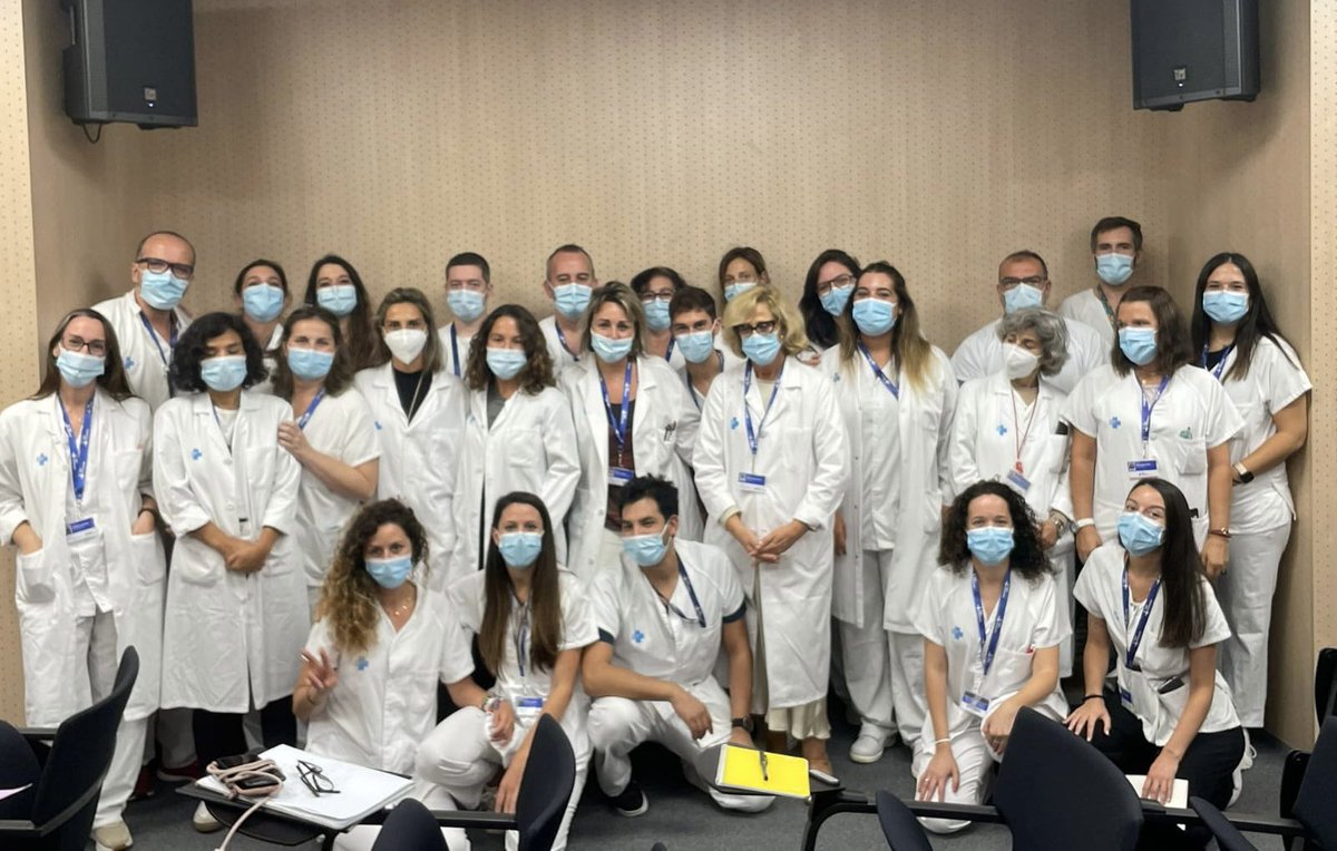 📌L’equip #TSSanitariVH Celebrem el dia del Treball Social Sanitari! 

Junts avançem per tal de donar l’atenció social, segons el model multidimensional centrat en el pacient de <a href="/vallhebron/">Vall d'Hebron</a>

👶🏼👧🏻👩🏼‍🦰👨🏿‍🦲🧕🏽🧑🏽‍🦼👵🏼👨🏽‍🦳👩🏽‍🦯
<a href="/mabarbaf/">MA Barba Flores</a> <a href="/mariagarrsa/">Maria Garriga 🧏🏻‍♀️💪🏥🤝</a> <a href="/ClaraSaMar/">Clara Sánchez 🧏🏻‍♀️💪🏻🏥🤝</a> <a href="/Carlosmarzo1972/">Carlos Cazalla Soria 🧏🏻‍♂️💪🏼🏥🤝</a>  <a href="/Elenasc20/">Elena Sanchez</a>