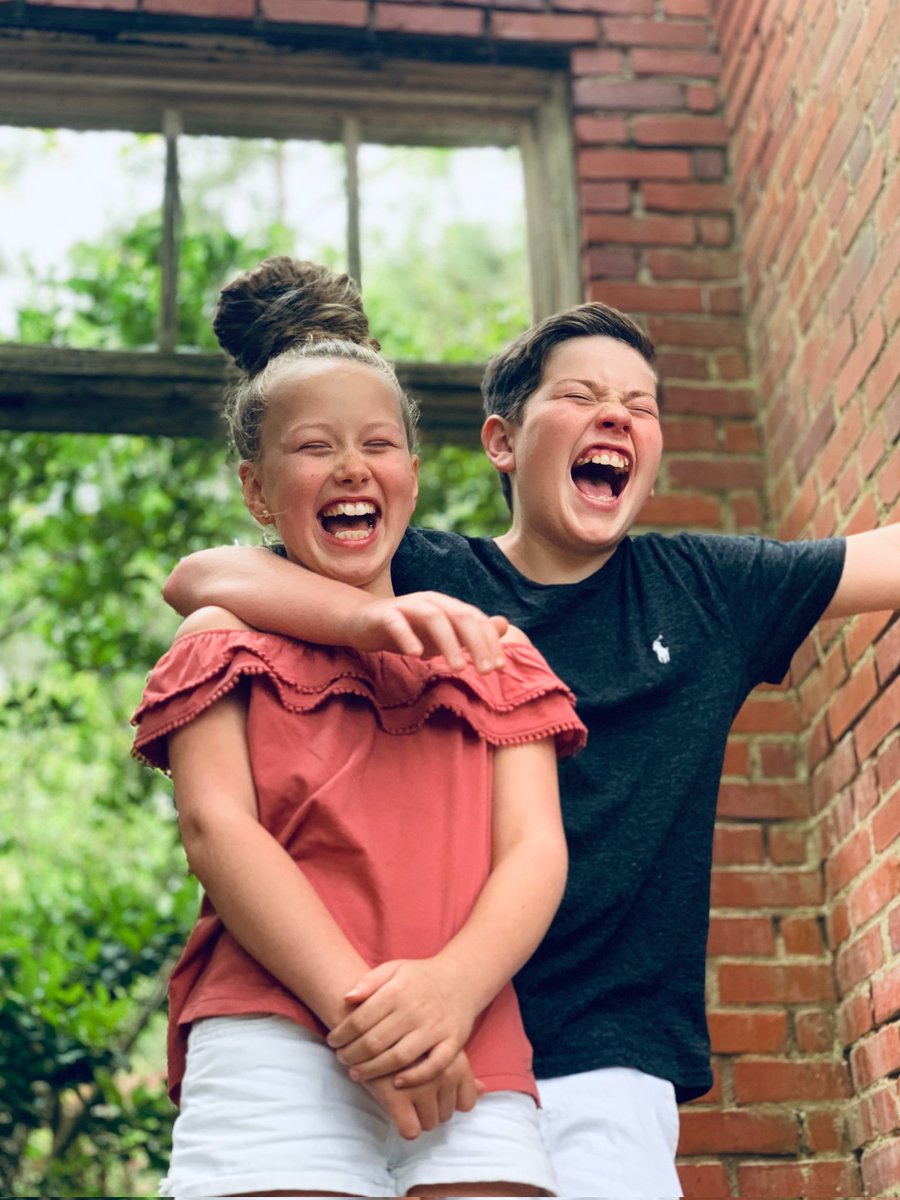 #DigiMetku -hanke starttaa!🥳
Yhteiskehitämme lasten,perheiden &amp; ammattilaisten kanssa digitaalisen sovelluksen lasten &amp; nuorten kuntoutumiseen 💪
@SipariSalla
@Anu_Kinnunen <a href="/IJeglinsky/">Ira Jeglinsky</a> <a href="/LehtonenTytti/">Tytti Lehtonen</a> <a href="/metropolia/">Metropolia</a> <a href="/ArcadaUAS/">Arcada University of Applied Sciences</a> <a href="/LapinAMK/">Lapin AMK - Lapland UAS</a> #VLK <a href="/Kelankuntoutus/">Kelan kuntoutus</a> #OsallistuvaTKIkumppanuus