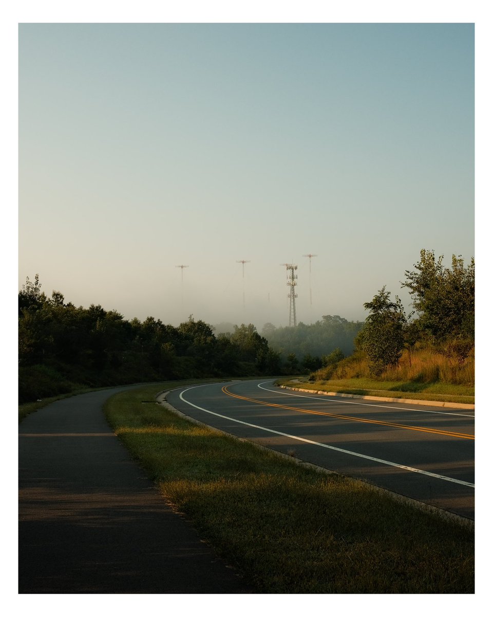 YCImaging's tweet photo. Morning walks (Summer 2022) - X100V • With age I’ve realized I ONLY really enjoy the transitional seasons, getting out before the sun is my remedy in the Summer. https://t.co/QOnVcp0WkJ