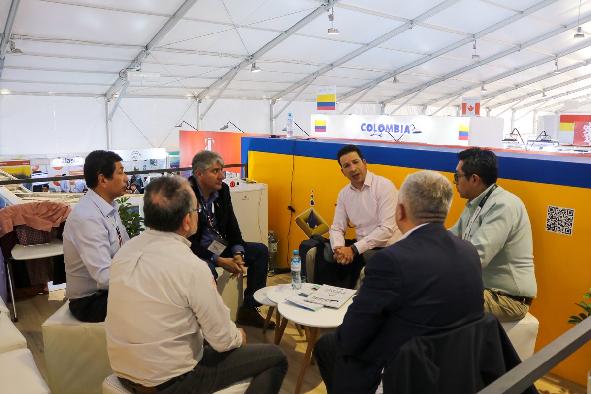 BYPSProjectsPE's tweet photo. Con el objeto de profundizar nuestras relaciones corporativas, sostuvimos diversas reuniones con distintos actores del sector minero, entre ellas, destacamos la visita del señor Héctor Ocampo, director del #GrupoMéxicoIngeniería, quien participó de nuestra charla técnica...
(1/3) https://t.co/tvvEaV9SDz