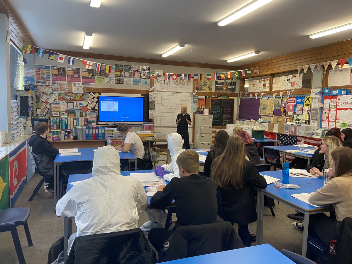 Balwearie Modern Studies (@balweariemods) on Twitter photo An amazing input by Amanda Halley, Scene Examiner with <a href="/ScotPolAuth/">Scottish Police Authority</a> Forensic Services, to 5A1 NPA Criminology today. Very interactive and informative about the role of forensics at crime scenes. Thanks so much for giving up your time! #DYW <a href="/BHS_DYW/">Balwearie DYW</a> <a href="/BalwearieHigh/">Balwearie High</a> An amazing input by Amanda Halley, Scene Examiner with <a href="/ScotPolAuth/">Scottish Police Authority</a> Forensic Services, to 5A1 NPA Criminology today. Very interactive and informative about the role of forensics at crime scenes. Thanks so much for giving up your time! #DYW <a href="/BHS_DYW/">Balwearie DYW</a> <a href="/BalwearieHigh/">Balwearie High</a>
