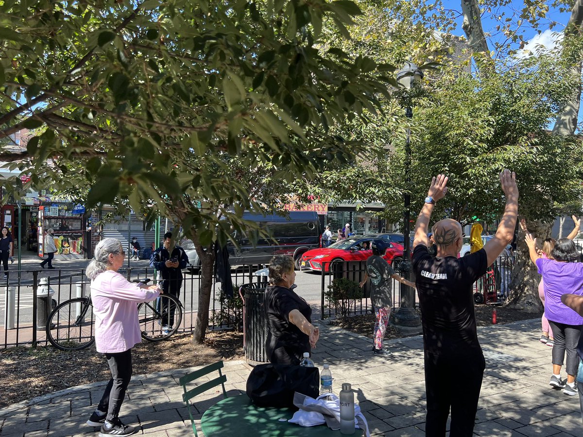 82ndStQueens's tweet photo. The @82ndStQueens Partnership offers Zumba classes every Monday. Join us at Dunningham Triangle at 11am.
Free & open to all.
#shoplocal
#NeighborhoodsNow
@van_alen
@UDFNYC
#JacksonHeights
#elmhurst
#zumba #freezumba
#dunninghamtriangle https://t.co/Ez3hR2vyM1
