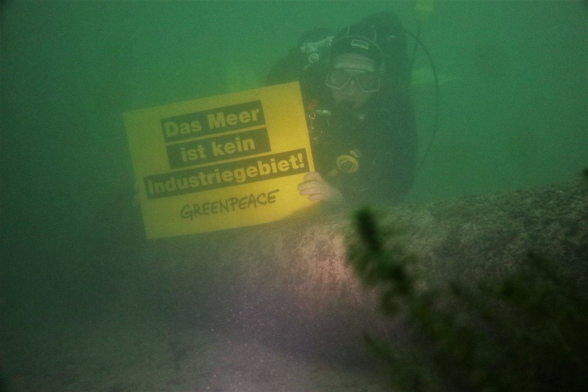 muc_radler's tweet photo. Keine Bohrungen nach fossilen Energieträgern vor der australischen Küste #RWExit @RWE_AG
@greenpeace_M https://t.co/7pCeKTGKCt