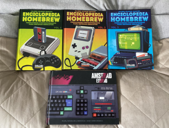 EnciclopediaH's tweet photo. La Enciclopedia Homebrew estará en la feria Amstrad Eterno con sus tres autores @blackmores_ @ignprigar @ZXDev2015 firmando los libros que traigáis
#amstradeterno https://t.co/nl0fb9VRvk