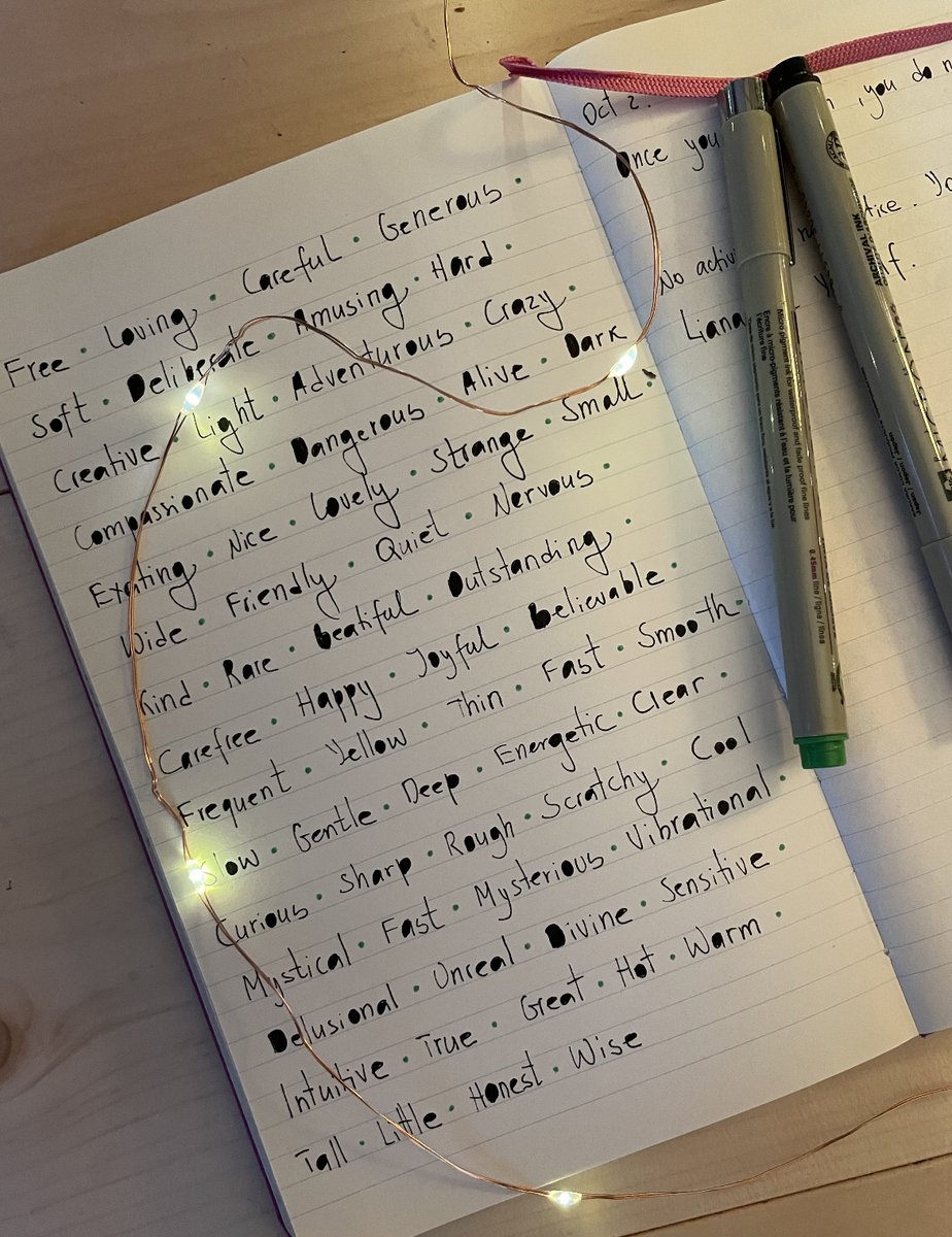liana_majed's tweet photo. Writing and filling in spaces with the pen can be a super relaxing activity and also fun.🔆

#meditativedrawing https://t.co/ygB0poiNH9