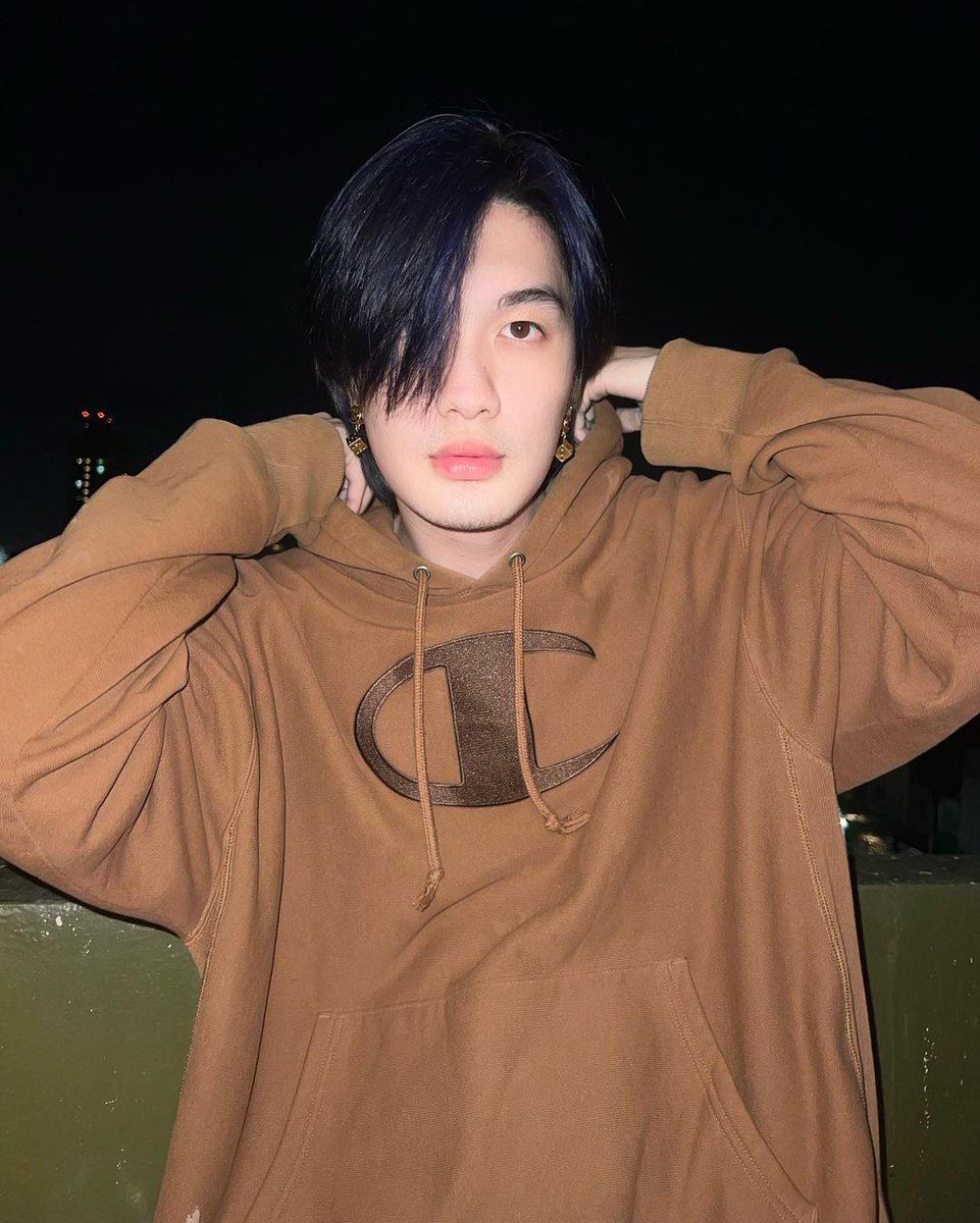 DeTungOfficial's tweet photo. 📸🌃✨️

De’Tung is in the Dark

Instagram: De’Tung 

#ตั๋งต้าวเด๋อ 

Click https://t.co/GSYqtil5ma https://t.co/I4c4WdW9RR
