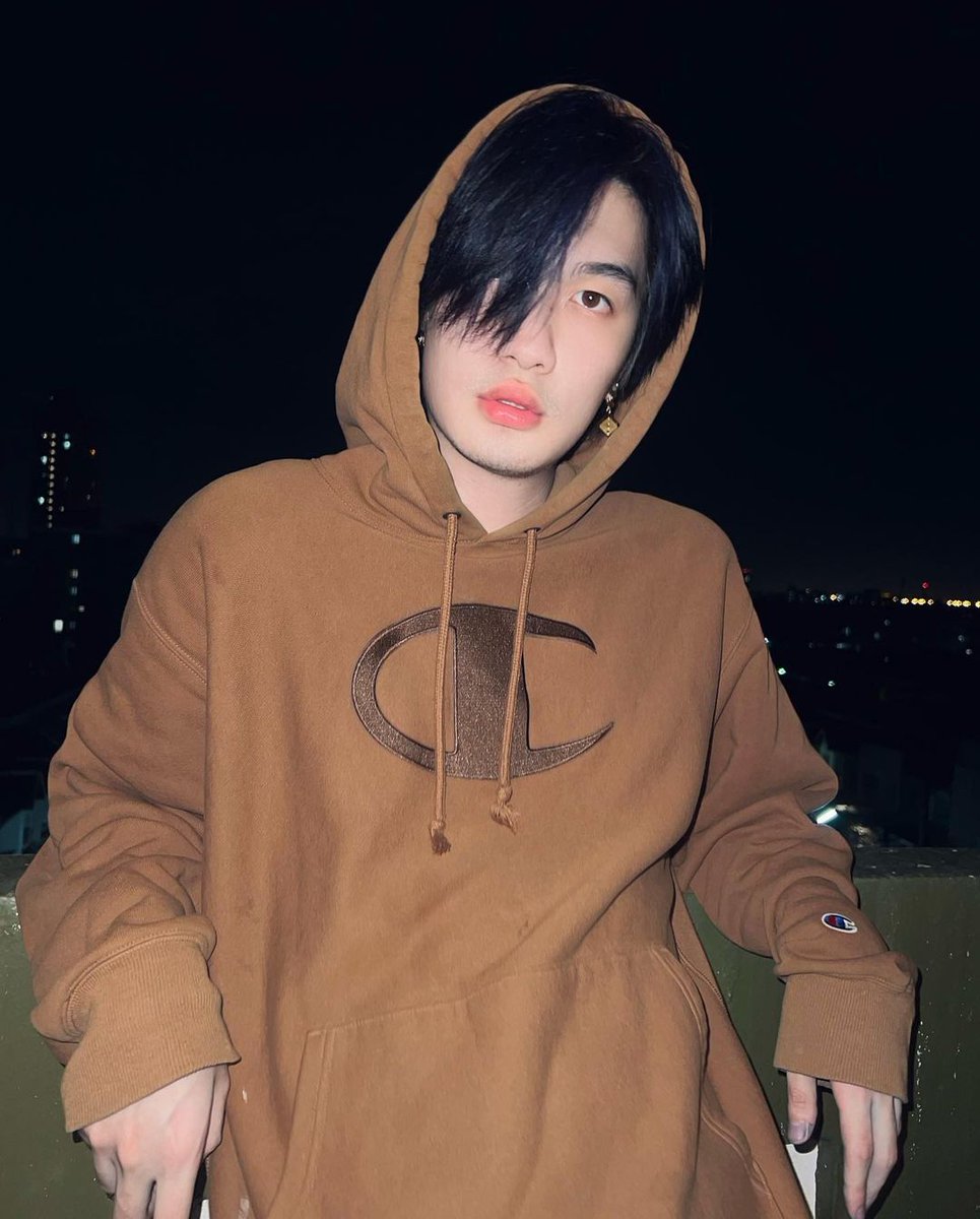 DeTungOfficial's tweet photo. 📸🌃✨️

De’Tung is in the Dark

Instagram: De’Tung 

#ตั๋งต้าวเด๋อ 

Click https://t.co/GSYqtil5ma https://t.co/I4c4WdW9RR